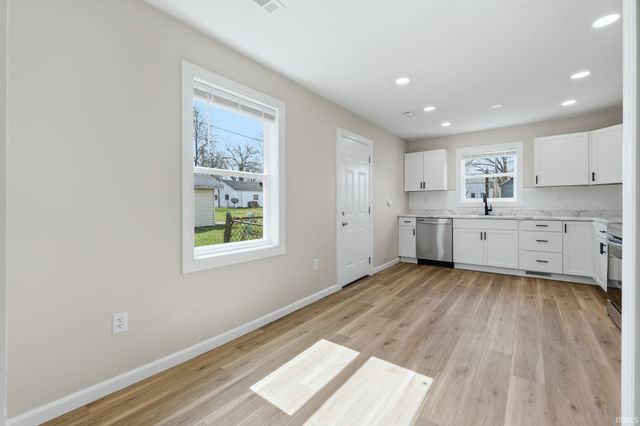 4018 S Park Drive, Fort Wayne, IN 46806