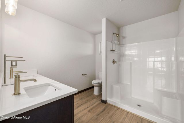 11992 N LENNON LN, Rathdrum, ID 83858