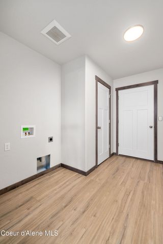 11992 N LENNON LN, Rathdrum, ID 83858