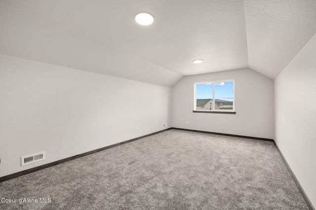 11992 N LENNON LN, Rathdrum, ID 83858