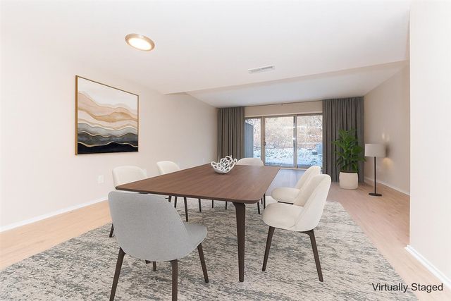 3021 Lake Haven Court, Ann Arbor, MI 48105