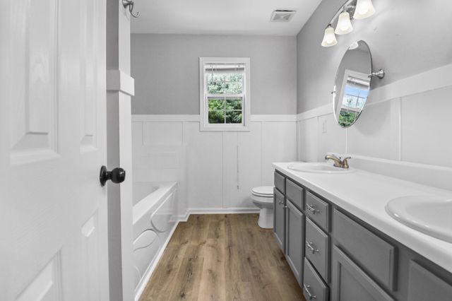1644 Cedar Springs Cir, Clarksville, TN 37042