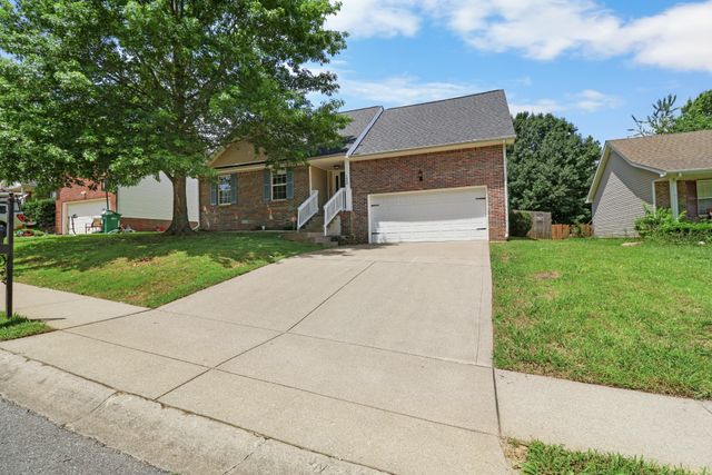 1644 Cedar Springs Cir, Clarksville, TN 37042