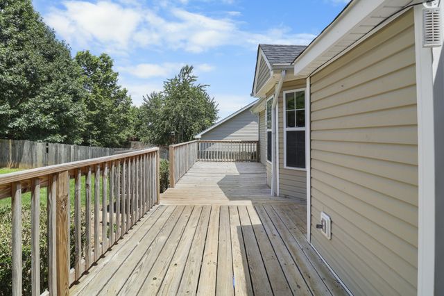 1644 Cedar Springs Cir, Clarksville, TN 37042