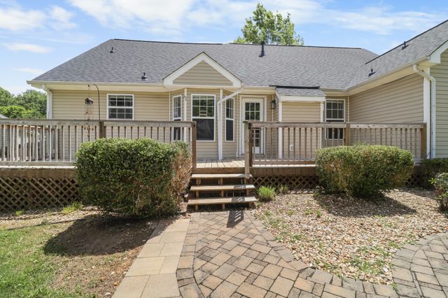 1644 Cedar Springs Cir, Clarksville, TN 37042