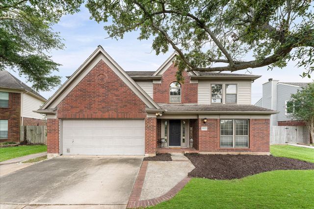 10822 Spruce Drive S, La Porte, TX 77571