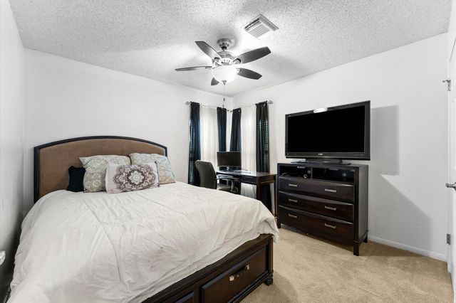 10822 Spruce Drive S, La Porte, TX 77571