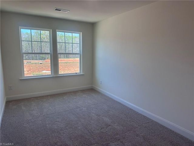 1304 Hammond Drive, Mebane, NC 27302