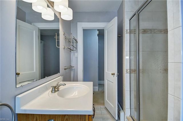 3801 Craven CIR, Norfolk, VA 23513