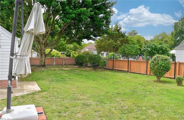 3801 Craven CIR, Norfolk, VA 23513