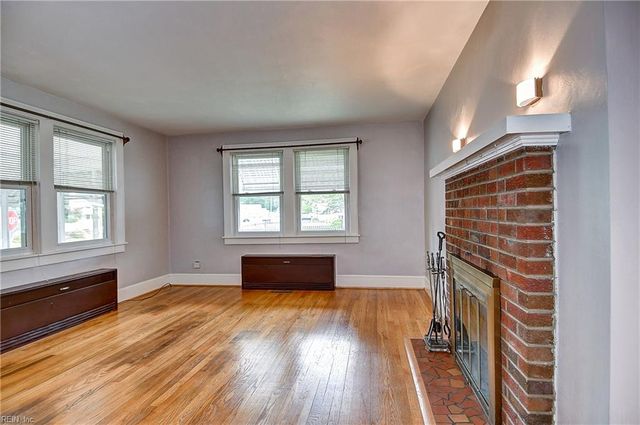 3801 Craven CIR, Norfolk, VA 23513