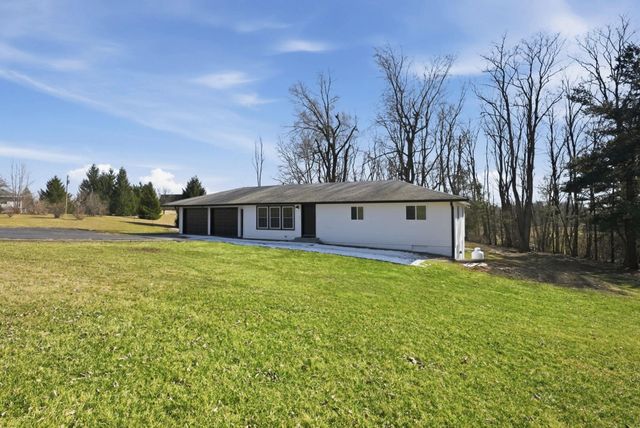 5065 E 1200 N, Roanoke, IN 46783