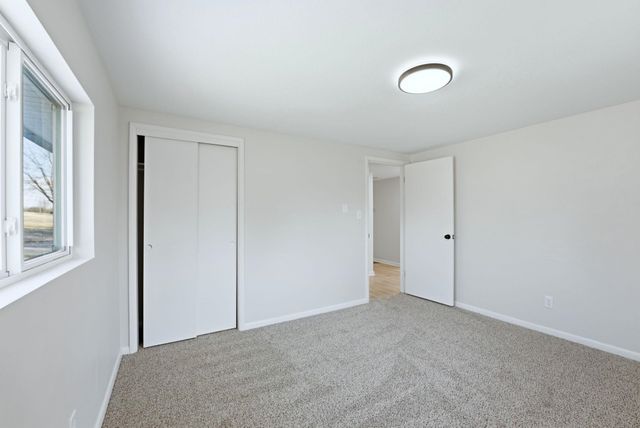 5065 E 1200 N, Roanoke, IN 46783