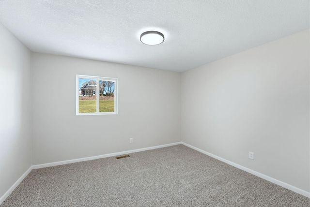 5065 E 1200 N, Roanoke, IN 46783