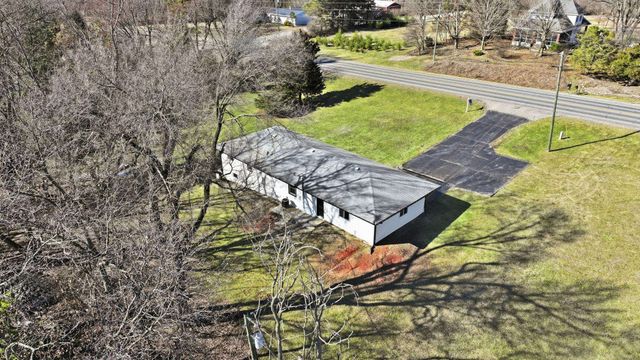 5065 E 1200 N, Roanoke, IN 46783