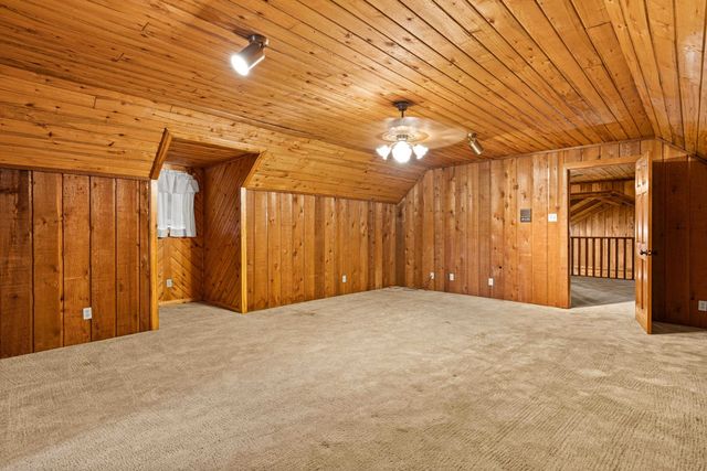 947 Pumpkin Center Rd, Marshall, TX 75672