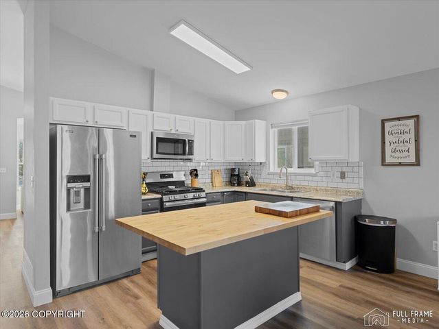 1115 W Joan Of Arc Road, Palmer, AK 99645