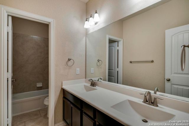 8815 Hideout Bend, San Antonio, TX 78254
