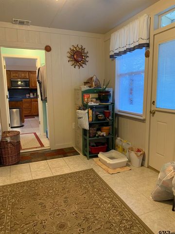 399 Cimarron Trl, Holly Lake Ranch, TX 75765