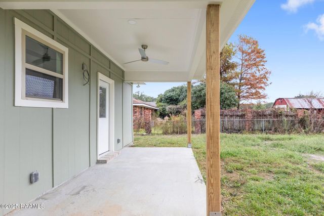 226 Lindsey Circle, Carencro, LA 70520