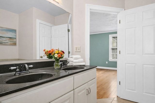 14 Northgate Ct 14, Grafton, MA 01536