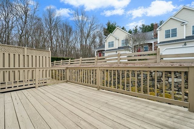 14 Northgate Ct 14, Grafton, MA 01536