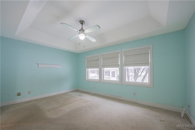 5544 Twilight Lane, Lockport Town, NY 14094