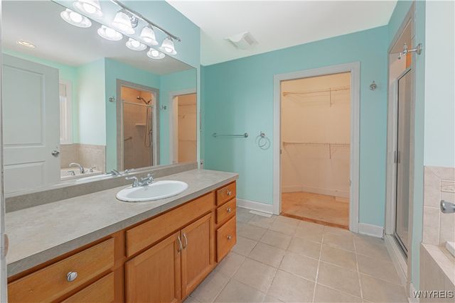 5544 Twilight Lane, Lockport Town, NY 14094