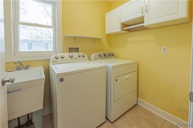 5544 Twilight Lane, Lockport Town, NY 14094