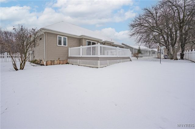 5544 Twilight Lane, Lockport Town, NY 14094