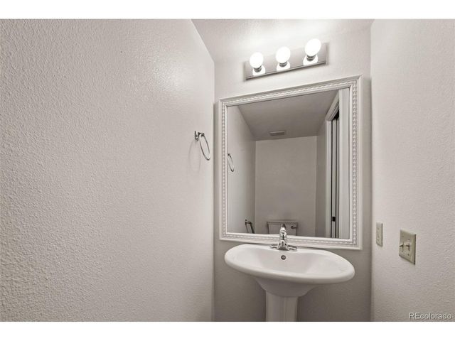 7761 S Curtice Dr C, Littleton, CO 80120