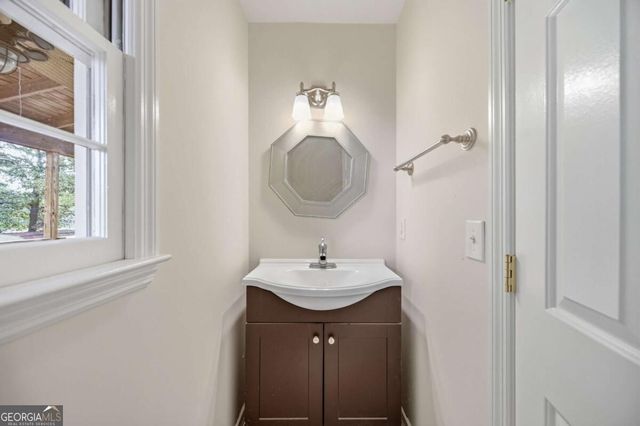 2690 Shadow Pine Drive, Roswell, GA 30076