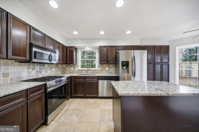 2690 Shadow Pine Drive, Roswell, GA 30076