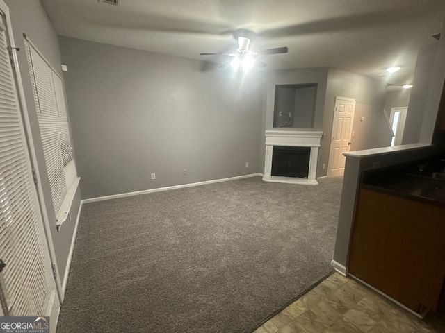 293 Brookview Drive, Riverdale, GA 30274