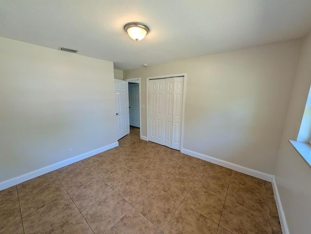 180 Penn Way, Fort Lauderdale, FL 33312