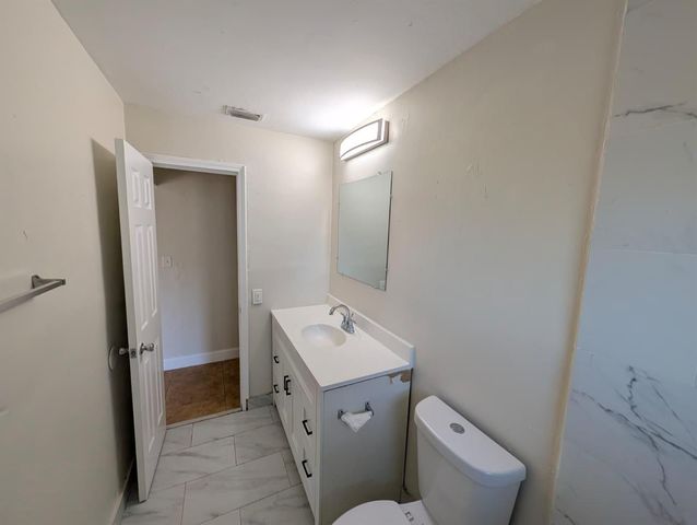 180 Penn Way, Fort Lauderdale, FL 33312