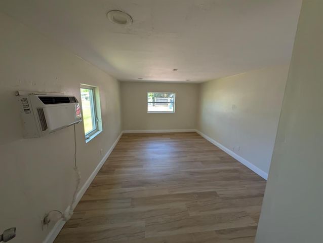 180 Penn Way, Fort Lauderdale, FL 33312