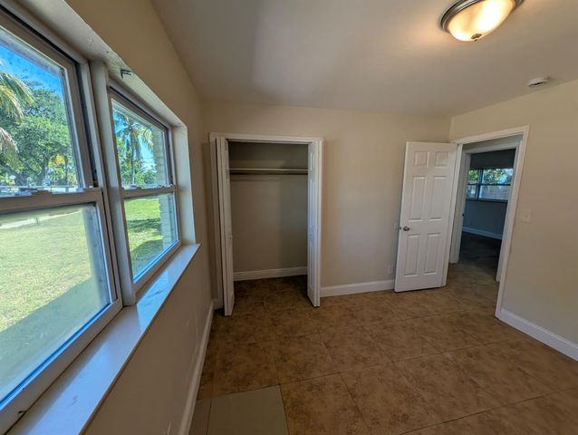 180 Penn Way, Fort Lauderdale, FL 33312