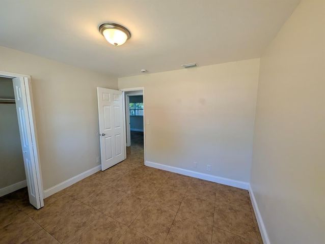 180 Penn Way, Fort Lauderdale, FL 33312