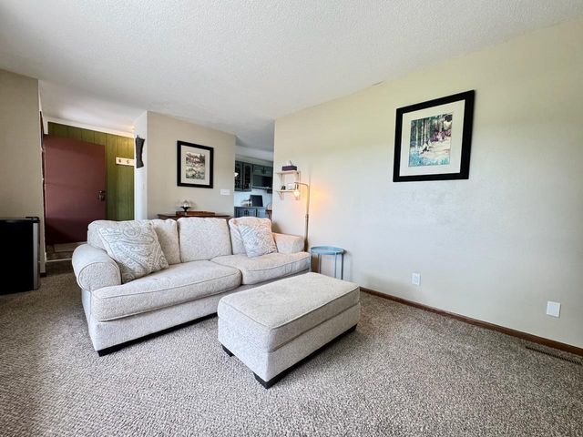 27015 County Highway 1, Fergus Falls, MN 56537