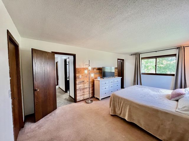 27015 County Highway 1, Fergus Falls, MN 56537