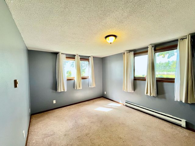 27015 County Highway 1, Fergus Falls, MN 56537