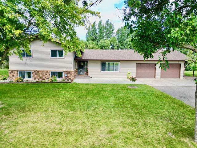 27015 County Highway 1, Fergus Falls, MN 56537