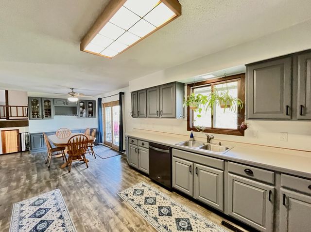 27015 County Highway 1, Fergus Falls, MN 56537