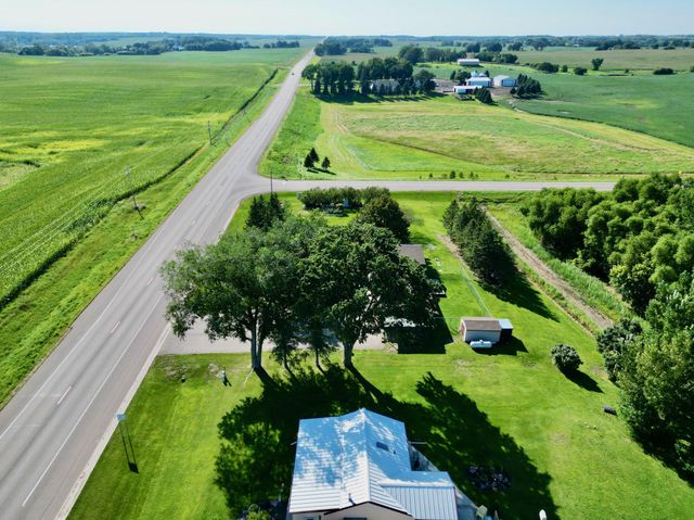 27015 County Highway 1, Fergus Falls, MN 56537
