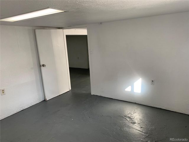 4385 Benton, Denver, CO 80212