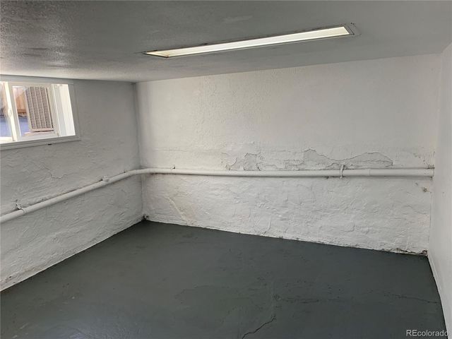4385 Benton, Denver, CO 80212