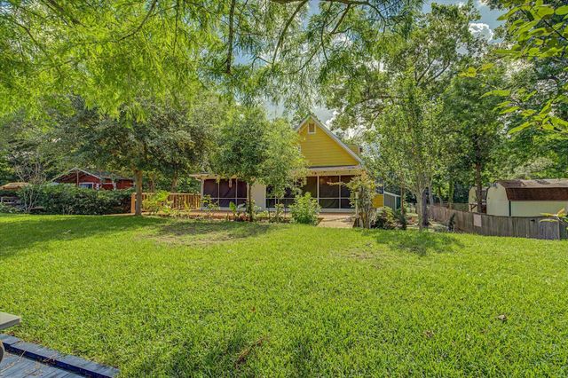1723 County Road 1333, Liberty, TX 77575