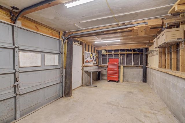 1723 County Road 1333, Liberty, TX 77575