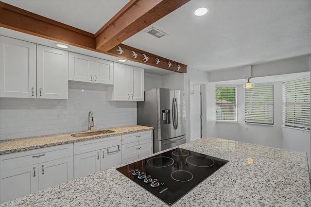 1723 County Road 1333, Liberty, TX 77575